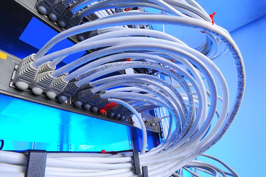 Apa Itu Fiber Optik? Simak Juga Fungsinya