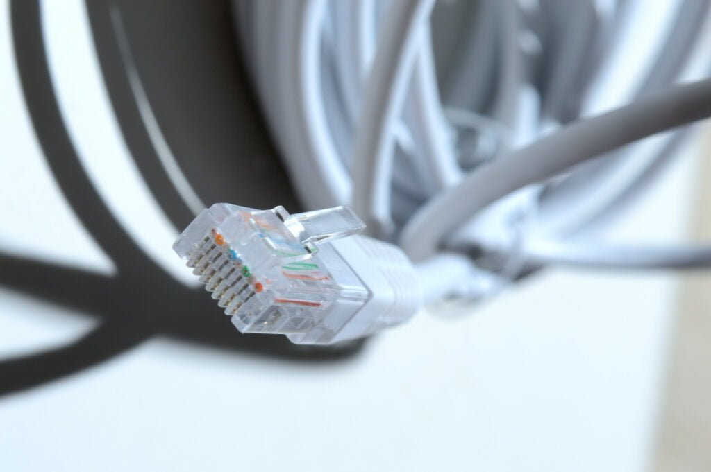 Manfaat Jaringan Fiber Optik untuk Koneksi yang Lebih Cepat