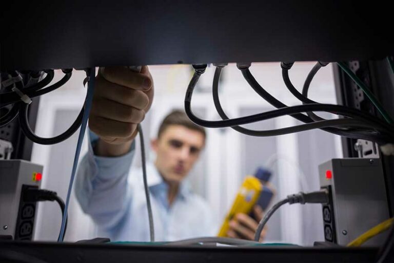 Kabel-Fiber-Optik-Jenis-Fungsi-Kelebihan-dan-Jasa-Instalasinya