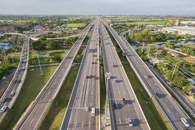 Jenis-Kendaraan-yang-Bisa-Masuk-Jalan-Tol