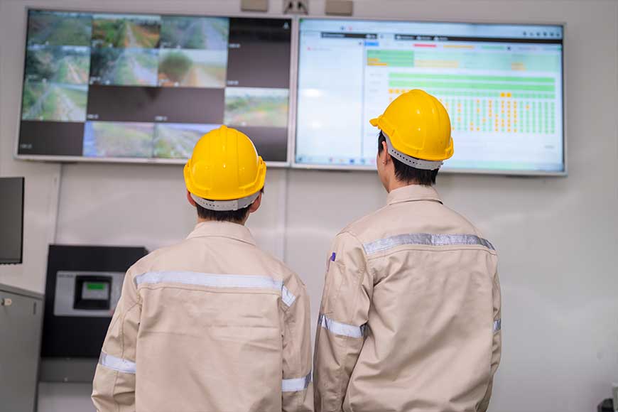 Manfaat-Sistem-CCTV-dalam-Memonitor-Kegiatan-Produksi-dan-Mencegah-Kecelakaan-Kerja-DCT