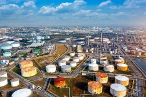 Mengamankan-Infrastruktur-Kritis-Industri-Oil-_-Gas-dengan-IP-Camera-CCTV-Canggih-DCT