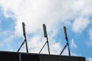 Lightning Protection System (Penangkal Petir) Fungsi, Cara Kerja dan Jenisnya