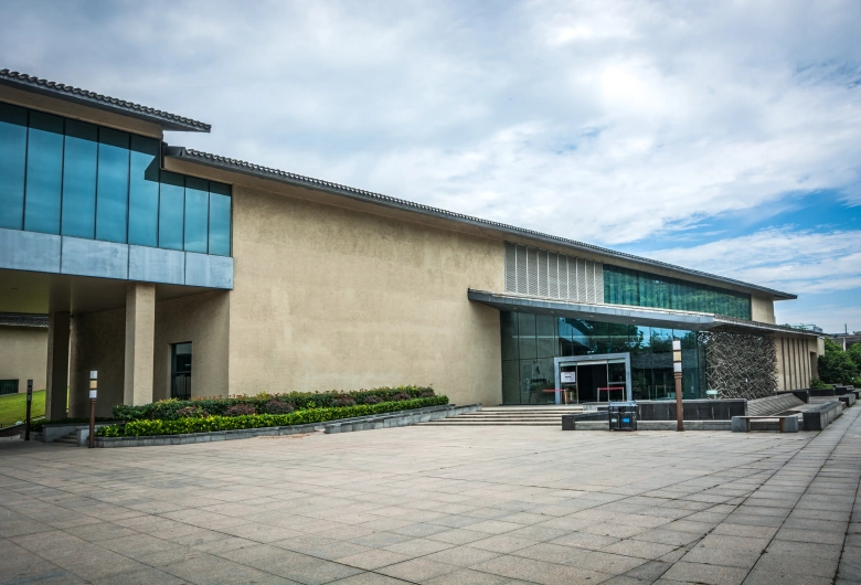 Peran-Penting-Pemasangan-Anti-Petir-untuk-Industri-DCT-2