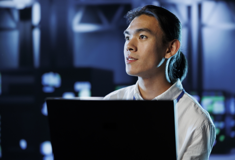 Tips Memilih Layanan Pemeliharaan Sistem IT Profesional