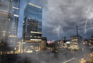 Sistem-Penangkal-Petir-untuk-Perkebunan-Skala-Besar-DCT