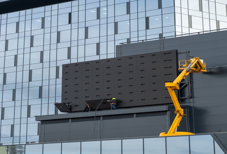 Distributor-Videotron-Indoor-dan-Outdoor-Terlengkap-di-Indonesia-–-DCT