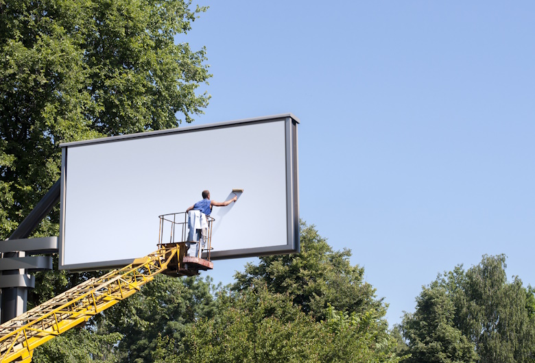 Distributor Videotron Indoor dan Outdoor Terlengkap di Indonesia