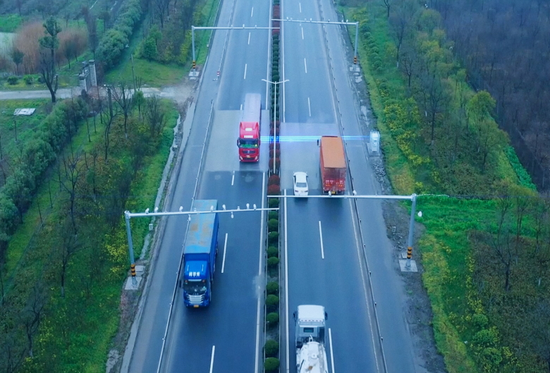 Weigh In Motion by Vanjee: Jembatan Timbang untuk Atasi Truk ODOL