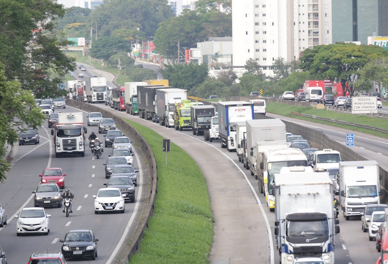 Integrasi-WIM-dengan-ETLE-Inovasi-Pengawasan-ODOL-Secara-Digital-DCT-2