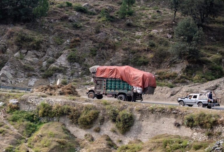 Inilah-Dampak-Buruk-ODOL-dari-Kendaraan-Tambang-yang-Perlu-Diwaspadai-DCT-1.