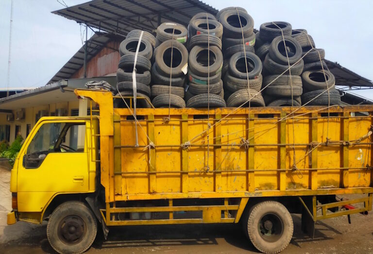 ODOL-Over-Load-Over-Dimension-Pengertian-Dampak-dan-Upaya-Penanggulangannya-di-Indonesia-DCT